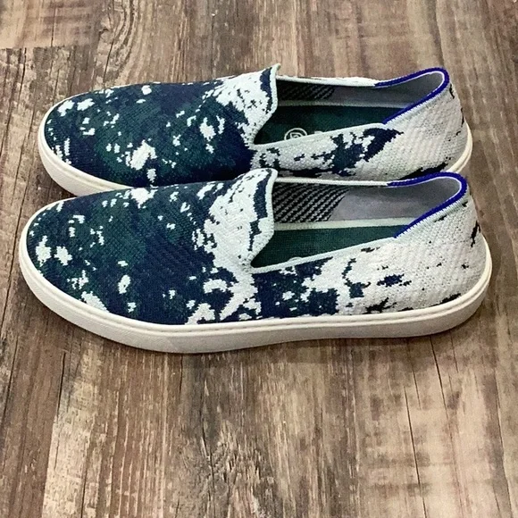 Preowned Rothy’s Slip On Sneakers Green Camo Size 7.5 (Item#S035) - Picture 3 of 8